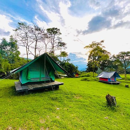 Ecoxplora-Zona De Camping Jardín Buitenkant foto